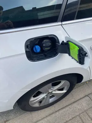 Skoda Superb Combi 2.0 TDI DSG Style Bild 4