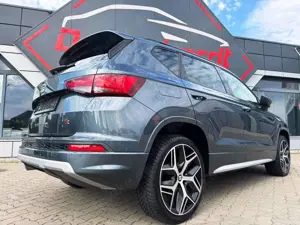 SEAT Ateca FR 2,0 TDI DSG 19" LED Navi el. Heck 360° Bild 3