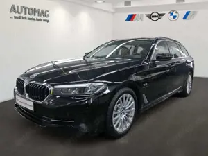 BMW 520 e Live Cockpit Prof., HeadUp, ParkAssist, Sportsit
