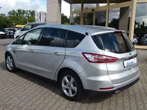 Ford S-Max 190PS Autm. Business Navi LED SHZ Bild 4