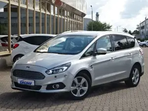Ford S-Max 190PS Autm. Business Navi LED SHZ Bild 2