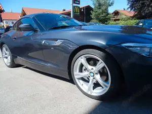 BMW Z4 Roadster sDrive 20i M-Paket Bild 3