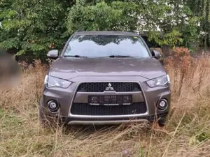 Mitsubishi Outlander Outlander 2.2 DI-D 4WD Invite