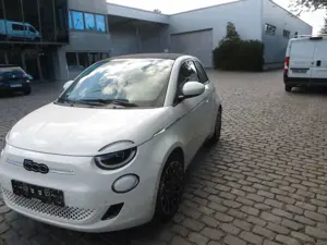 Fiat 500C E