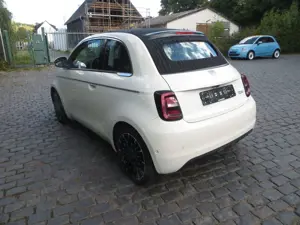Fiat 500C E Bild 4