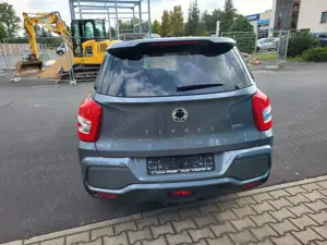 KGM Tivoli Grand Amber 1.5 2WD / Winterräder/ AHZV Bild 4