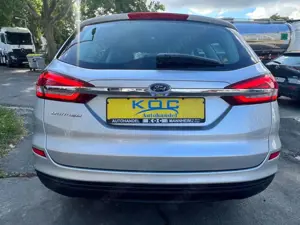 Ford Mondeo Turnier Trend / 1. Hand Bild 5