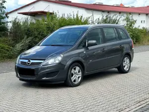 Opel Zafira B Family *7 Sitzer* *1.Hand* *SHZ*