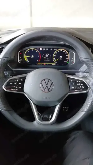 Volkswagen Tiguan Allspace R-Line 4Motion