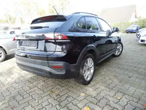 Volkswagen Taigo 1.0 TSI  DSG Move Bild 3