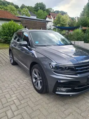 Volkswagen Tiguan 2.0 TDI *R-LINE*DSG*Highline*