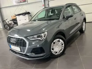Audi Q3 35 TDI Automatik *AHK*Navi*LED*Virtual*Spur*