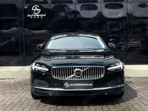 Volvo S90 Lim. Core Recharge Plug-In Hybrid AWD Bild 2