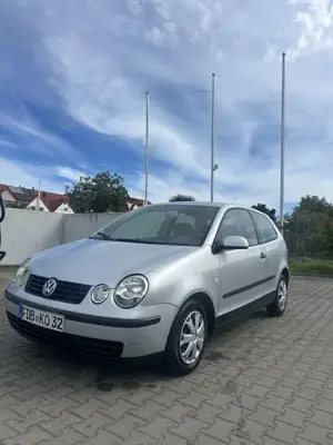 Volkswagen Polo 1.2 TÜV Juni 2027