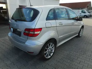 Mercedes-Benz B 170 NGT  Leder  werkstattgepflegt Bild 5
