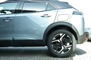 Peugeot 2008 PureTech 130 GT Sitzh./ Navi/ PDC. Bild 5