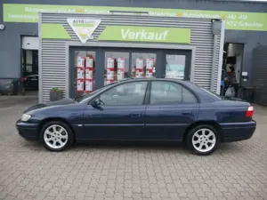 Opel Omega 2.2 Design Edition