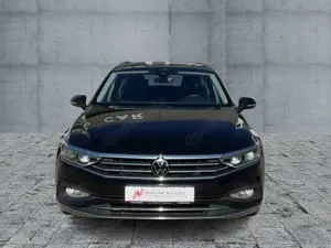 Volkswagen Passat Variant 2.0 TDI DSG 4M ELEGANCE MATRIX+NA Bild 3