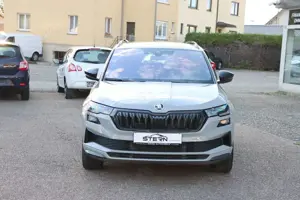 Skoda Karoq Sportline 4x4 l 1.HAND l VIRTUAL l VOLL Bild 3