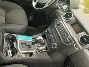 Land Rover Discovery 4 TDV6 - S4KQ2F D701 Bild 5