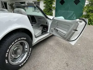 Corvette C3 Corvette C3 Chrommodell – Edle Chrom-Optik Bild 2