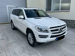 Mercedes-Benz GL 350 BlueTEC 4Matic 7G-TRONIC