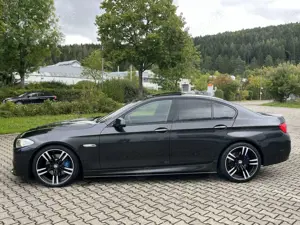BMW 530 530d Blue Performance Sport//M550 Look// Bild 3