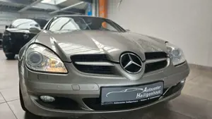 Mercedes-Benz SLK 280 V6 Roadster Leder Airscarf Bi-Xenon PDC