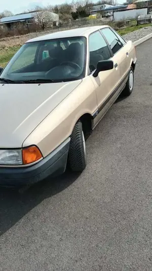 Audi 80 80 1.8 S Bild 2