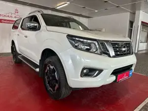 Nissan NP300 Visia Double Cab 4x4