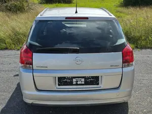 Opel Signum Signum 2.2 Bild 2