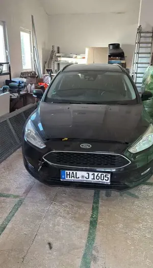 Ford Focus Turnier 1.0 EcoBoost Start-Stopp-System Business E