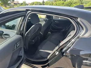 BMW 118 i Advantage DAB LED WLAN Tempomat Klimaaut. Bild 4