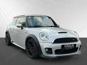 MINI John Cooper Works JOHN COOPER WORKS AUTOM PANO NAVI XENON LEDER HK