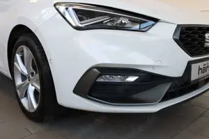 SEAT Leon FR e-Hybrid DSG *LED*NAV*PANO*RFK*SHZ*PDC* Bild 5