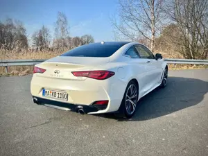 Infiniti Q60 2.0t Coupe Aut. Neuer TÜV Bild 4