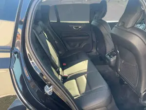 Volvo V60 Cross Country B4 AWD Mild-Hybrid Ultimate Bild 5