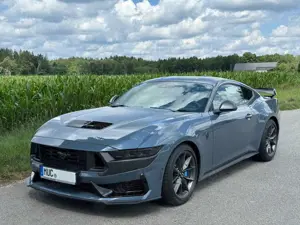 Ford Mustang Dark Horse, Automatik, Recaro, 7J/70k KM Garantie