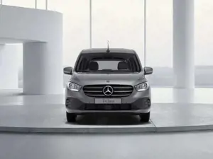 Mercedes-Benz T-Class T 180 d 7Gtr RfKam MBUX Totwi DAB GRA CarPlay Bild 2