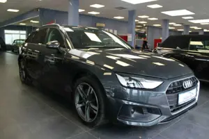 Audi A4 Avant 40 TFSI S TRONIC