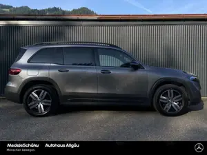 Mercedes-Benz EQB 300 EQB 300 4M Progressive Night Burmester Kamera LED Bild 5