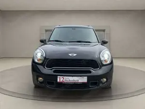 MINI Cooper SD COOPER SD Chilli Red Hot Countryman All4 Xenon Bild 2