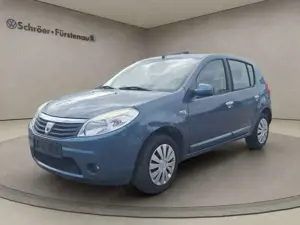 Dacia Sandero Laureate 1.6 MPI (nur an Gewerbe)