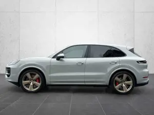 Porsche Cayenne S BOSE 360° Sportsitze Bild 3