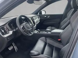 Volvo XC60 T8 AWD Recharge R-Design ACC SD Bild 3