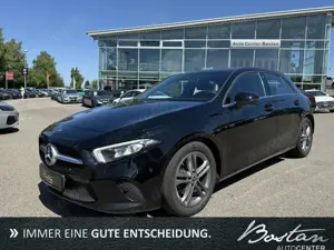 Mercedes-Benz A 200 d/BURMESTERLEDER//NAVI/CAR PLAY/LED/1.HAND