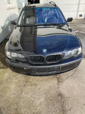 BMW 325 i Touring (E46)