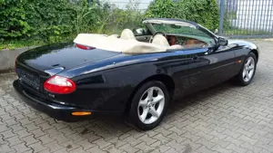 Jaguar XK8 Cabriolet Bild 3