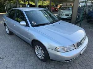 Audi A4 1.9 TDI *nur 144 TKM*HU 2/2027*Klimaautomatik*Alu* Bild 1