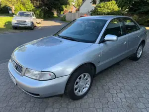 Audi A4 1.9 TDI *nur 144 TKM*HU 2/2027*Klimaautomatik*Alu* Bild 2